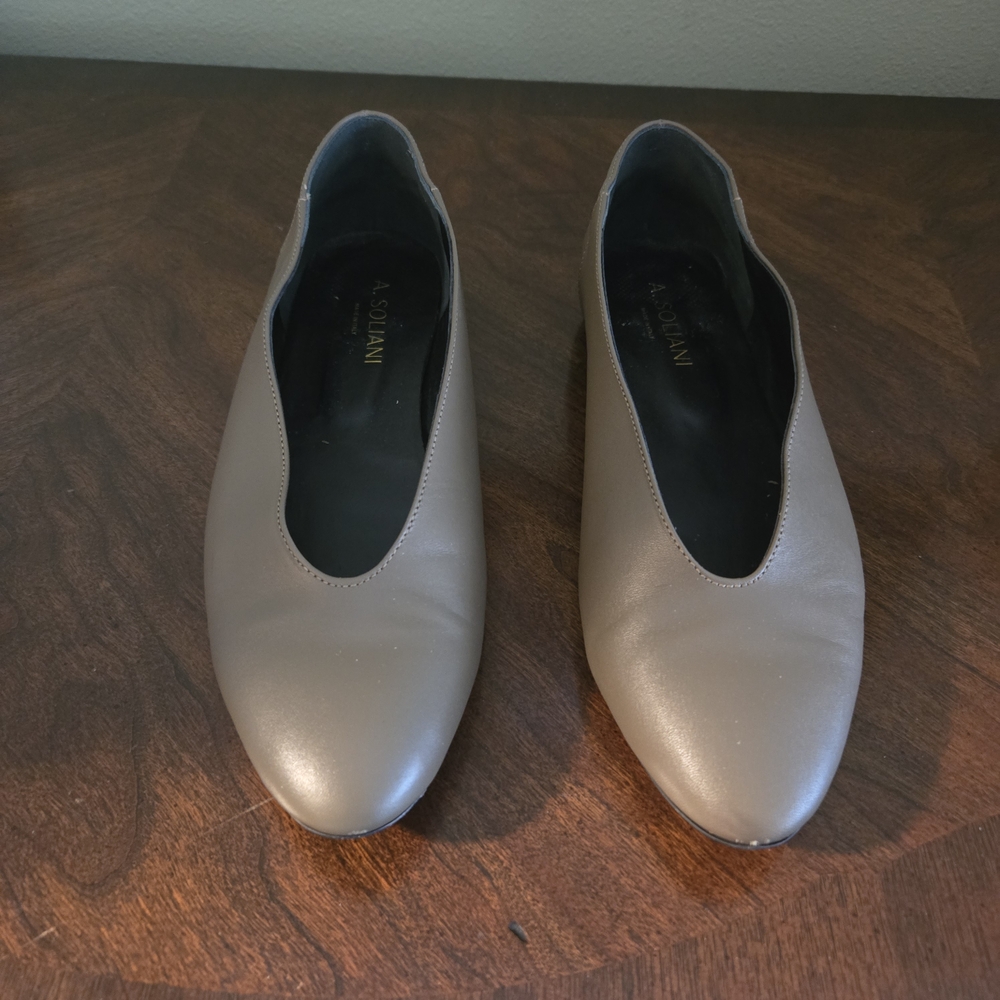 Aglini Women's Taupe Leather Flats